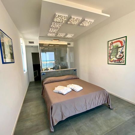 Marina Bay Suites Peschici Exterior photo