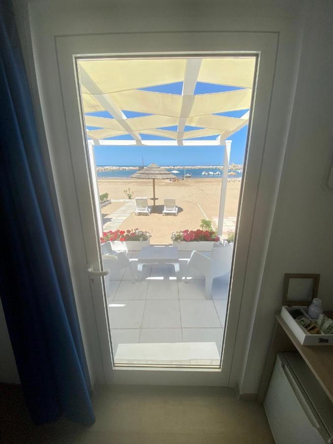 Marina Bay Suites Peschici Exterior photo